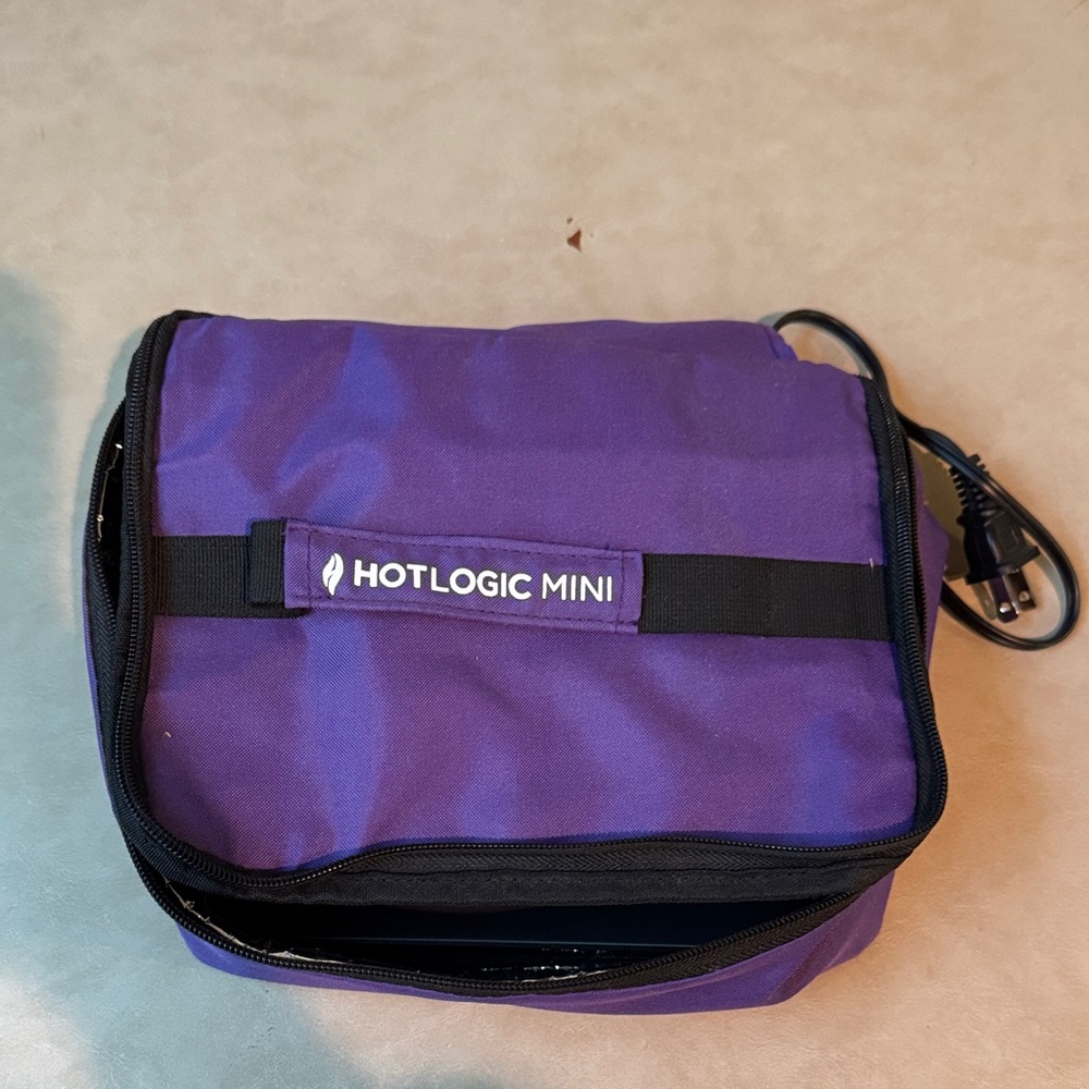 Hotlogic Mini Purple Lunch Bag - Picture 6 of 6